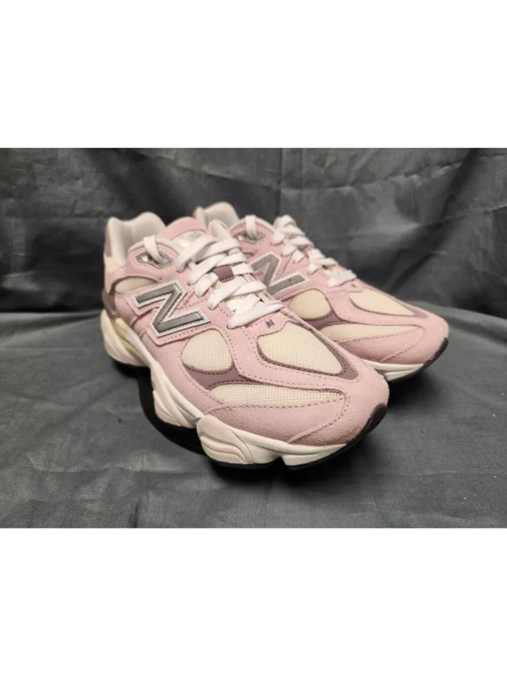New Balance 90s are